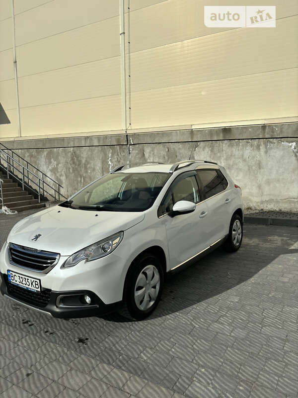 Позашляховик / Кросовер Peugeot 2008 2014 в Львові