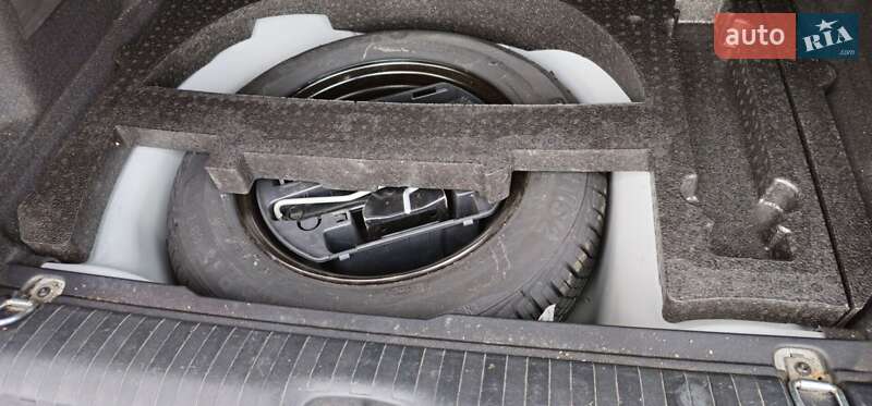 Внедорожник / Кроссовер Peugeot 2008 2019 в Виннице