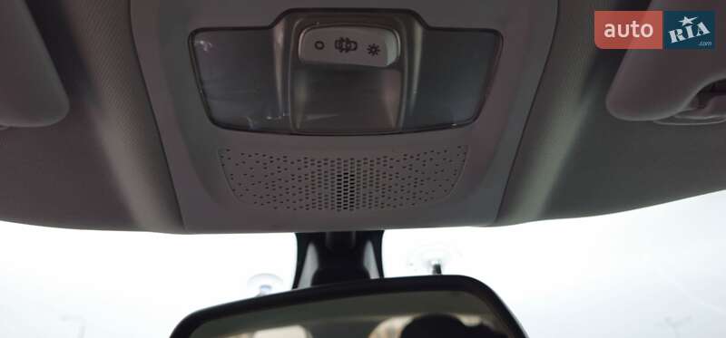 Внедорожник / Кроссовер Peugeot 2008 2019 в Виннице