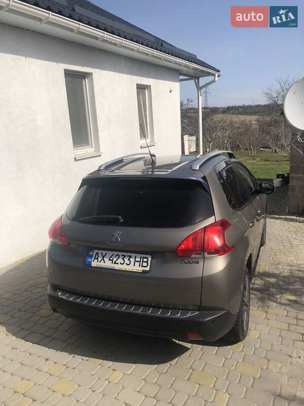 Позашляховик / Кросовер Peugeot 2008 2014 в Харкові