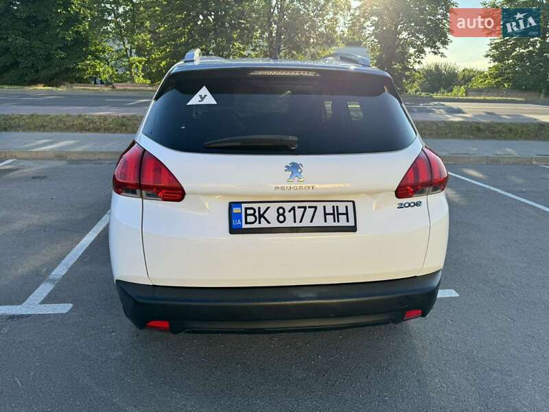 Внедорожник / Кроссовер Peugeot 2008 2014 в Ровно
