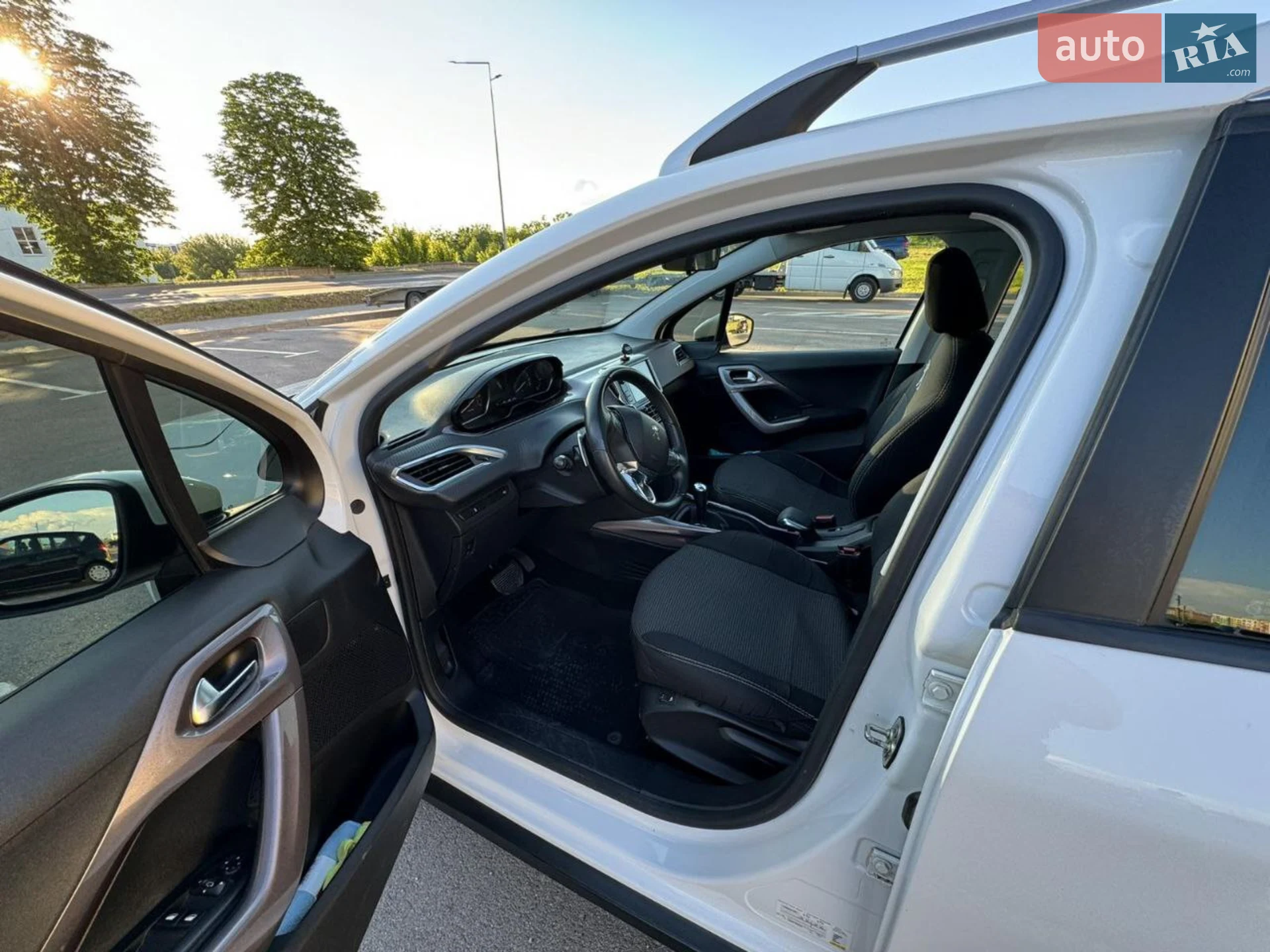 Peugeot 2008 2014 VIN VF3CUHMZ0EY042549 фото оголошення 20 з 23