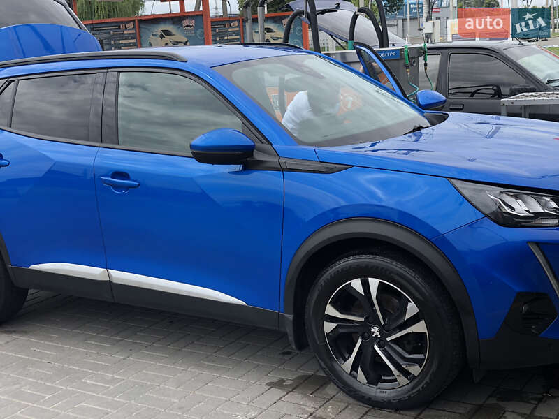 Позашляховик / Кросовер Peugeot 2008 2020 в Києві