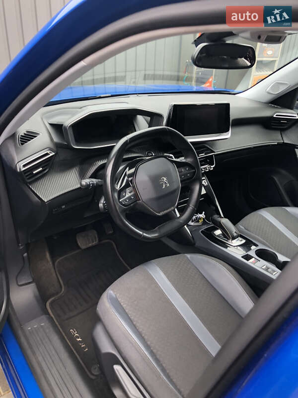 Позашляховик / Кросовер Peugeot 2008 2020 в Києві