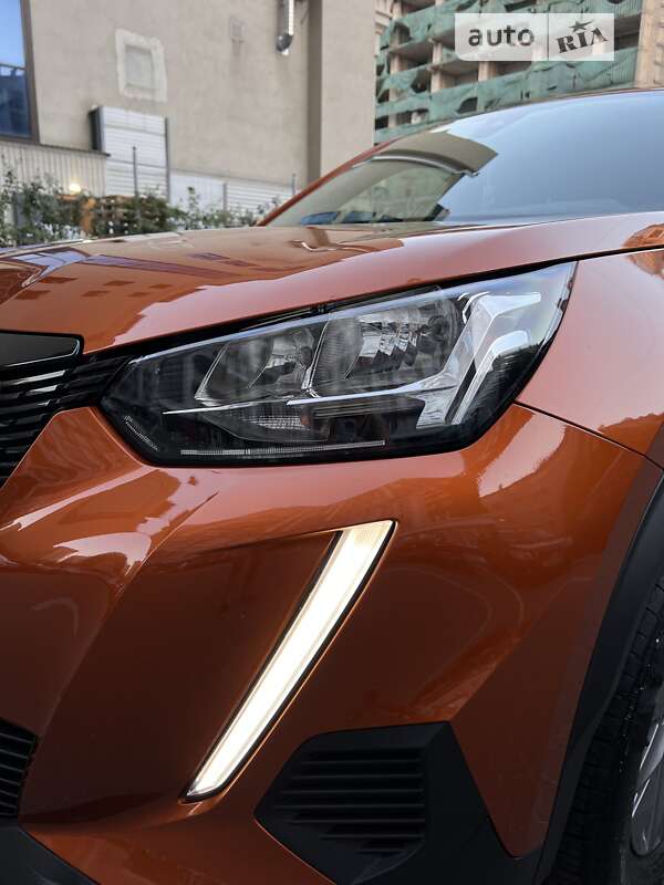 Позашляховик / Кросовер Peugeot 2008 2020 в Одесі