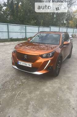 Позашляховик / Кросовер Peugeot 2008 2020 в Львові