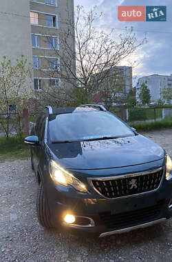 Внедорожник / Кроссовер Peugeot 2008 2016 в Львове