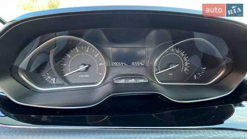 Позашляховик / Кросовер Peugeot 2008 2019 в Києві