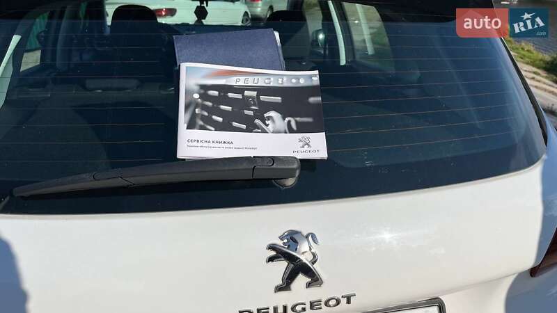 Позашляховик / Кросовер Peugeot 2008 2019 в Києві