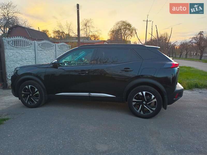 Позашляховик / Кросовер Peugeot 2008 2020 в Лозовій