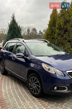 Внедорожник / Кроссовер Peugeot 2008 2015 в 