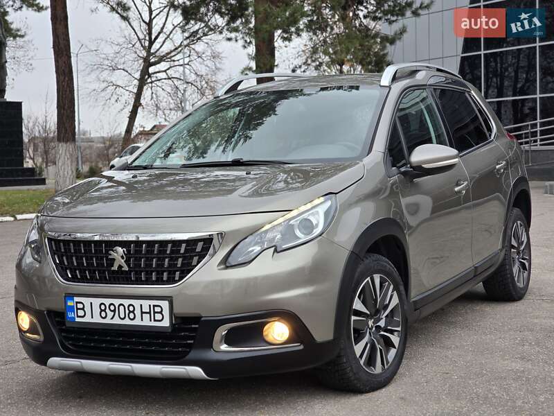 Внедорожник / Кроссовер Peugeot 2008 2017 в Харькове