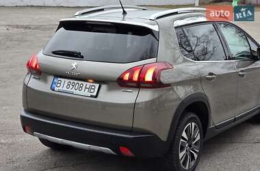 Внедорожник / Кроссовер Peugeot 2008 2017 в Харькове