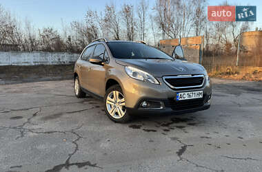 Внедорожник / Кроссовер Peugeot 2008 2014 в Нововолынске