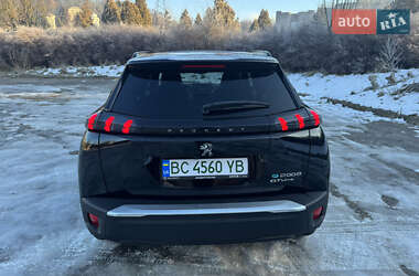 Позашляховик / Кросовер Peugeot 2008 2020 в Львові