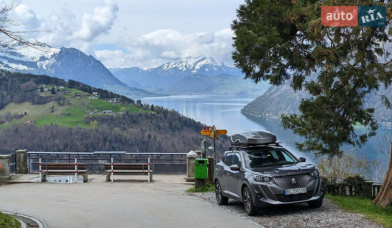 Внедорожник / Кроссовер Peugeot 2008 2021 в Львове