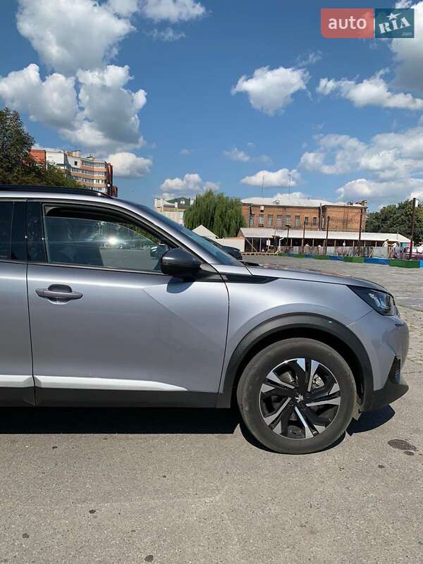 Внедорожник / Кроссовер Peugeot 2008 2021 в Кременчуге