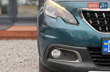 Позашляховик / Кросовер Peugeot 2008 2016 в 