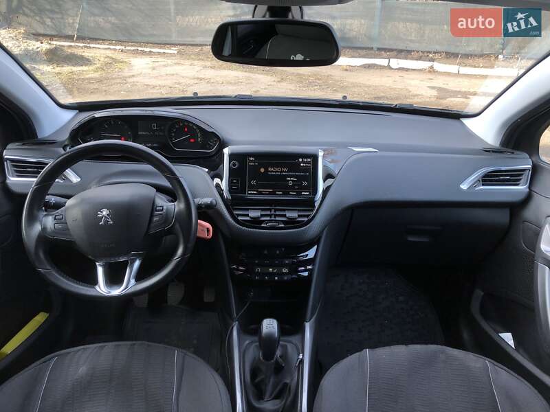 Внедорожник / Кроссовер Peugeot 2008 2019 в Полтаве