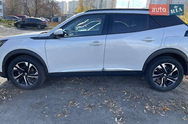 Позашляховик / Кросовер Peugeot 2008 2020 в Києві