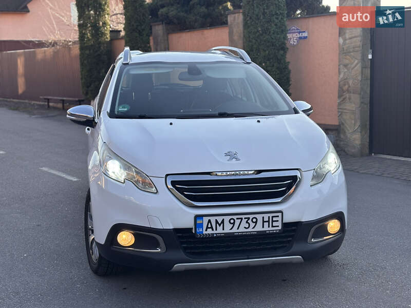 Позашляховик / Кросовер Peugeot 2008 2015 в Житомирі