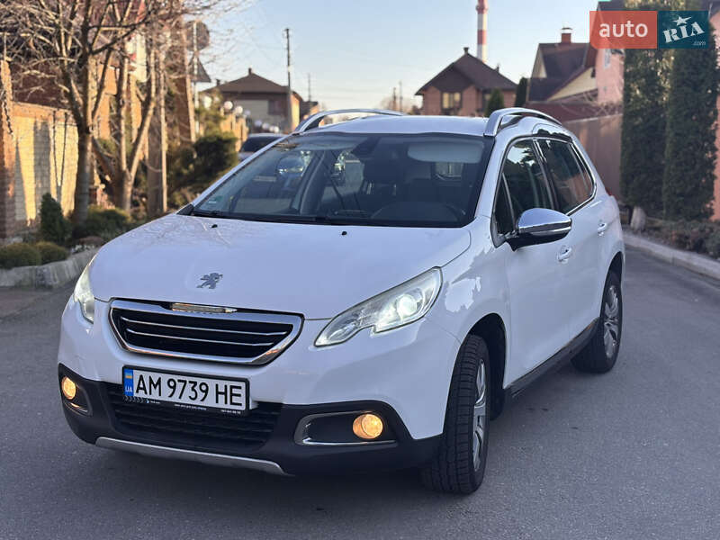 Позашляховик / Кросовер Peugeot 2008 2015 в Житомирі