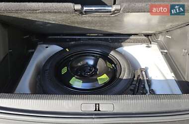 Внедорожник / Кроссовер Peugeot 2008 2021 в 