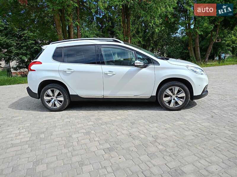 Позашляховик / Кросовер Peugeot 2008 2013 в Рівному фото 5 Позашляховик / Кросовер Peugeot 2008 2013 в Рівному