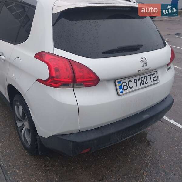 Внедорожник / Кроссовер Peugeot 2008 2014 в Львове