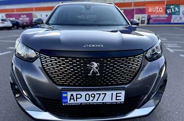 Внедорожник / Кроссовер Peugeot 2008 2020 в 