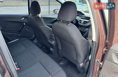 Внедорожник / Кроссовер Peugeot 2008 2013 в 