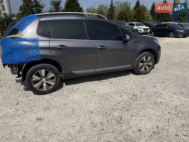 Позашляховик / Кросовер Peugeot 2008 2015 в Львові