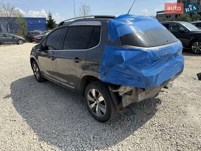 Позашляховик / Кросовер Peugeot 2008 2015 в Львові