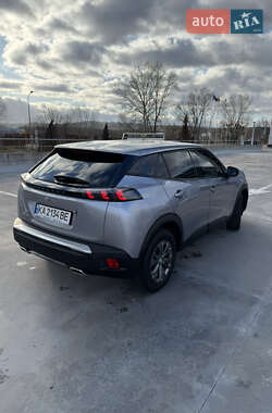 Позашляховик / Кросовер Peugeot 2008 2020 в 
