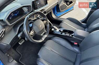 Внедорожник / Кроссовер Peugeot 2008 2021 в 