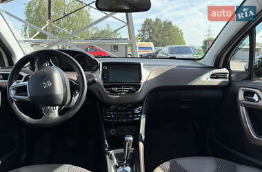 Позашляховик / Кросовер Peugeot 2008 2013 в 
