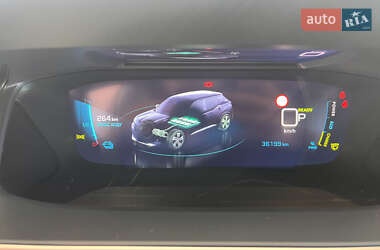 Внедорожник / Кроссовер Peugeot 2008 2022 в 