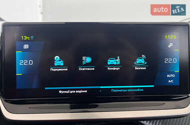 Внедорожник / Кроссовер Peugeot 2008 2022 в 