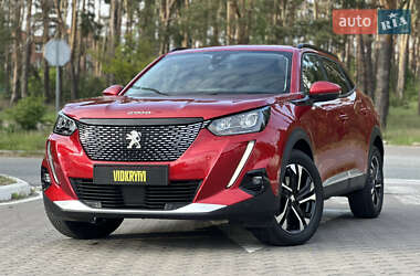 Внедорожник / Кроссовер Peugeot 2008 2020 в Киеве