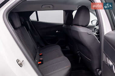 Внедорожник / Кроссовер Peugeot 2008 2020 в 