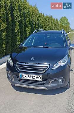 Внедорожник / Кроссовер Peugeot 2008 2013 в Шепетовке