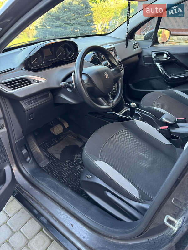 Позашляховик / Кросовер Peugeot 2008 2013 в Косові