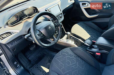Внедорожник / Кроссовер Peugeot 2008 2013 в 