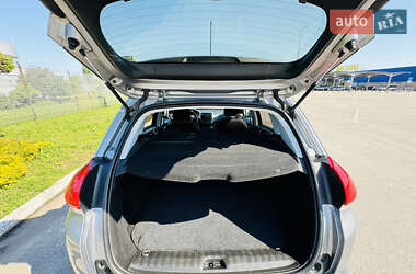 Внедорожник / Кроссовер Peugeot 2008 2013 в 