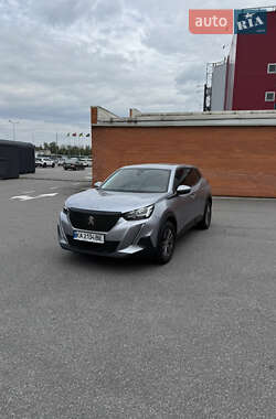 Позашляховик / Кросовер Peugeot 2008 2020 в 