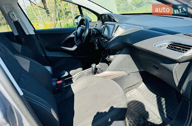 Позашляховик / Кросовер Peugeot 2008 2013 в 