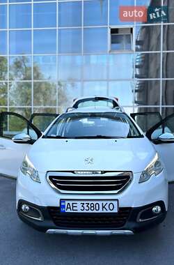 Внедорожник / Кроссовер Peugeot 2008 2014 в 
