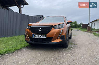 Внедорожник / Кроссовер Peugeot 2008 2021 в Киеве