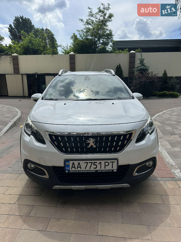 Позашляховик / Кросовер Peugeot 2008 2017 в Києві