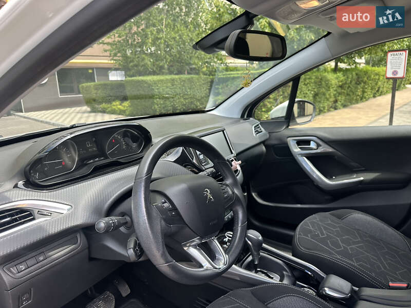 Позашляховик / Кросовер Peugeot 2008 2017 в Києві